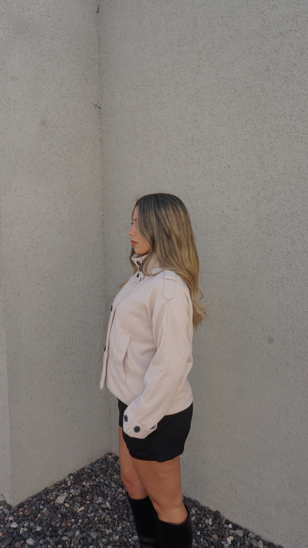 Trench Corto de Paño Beige