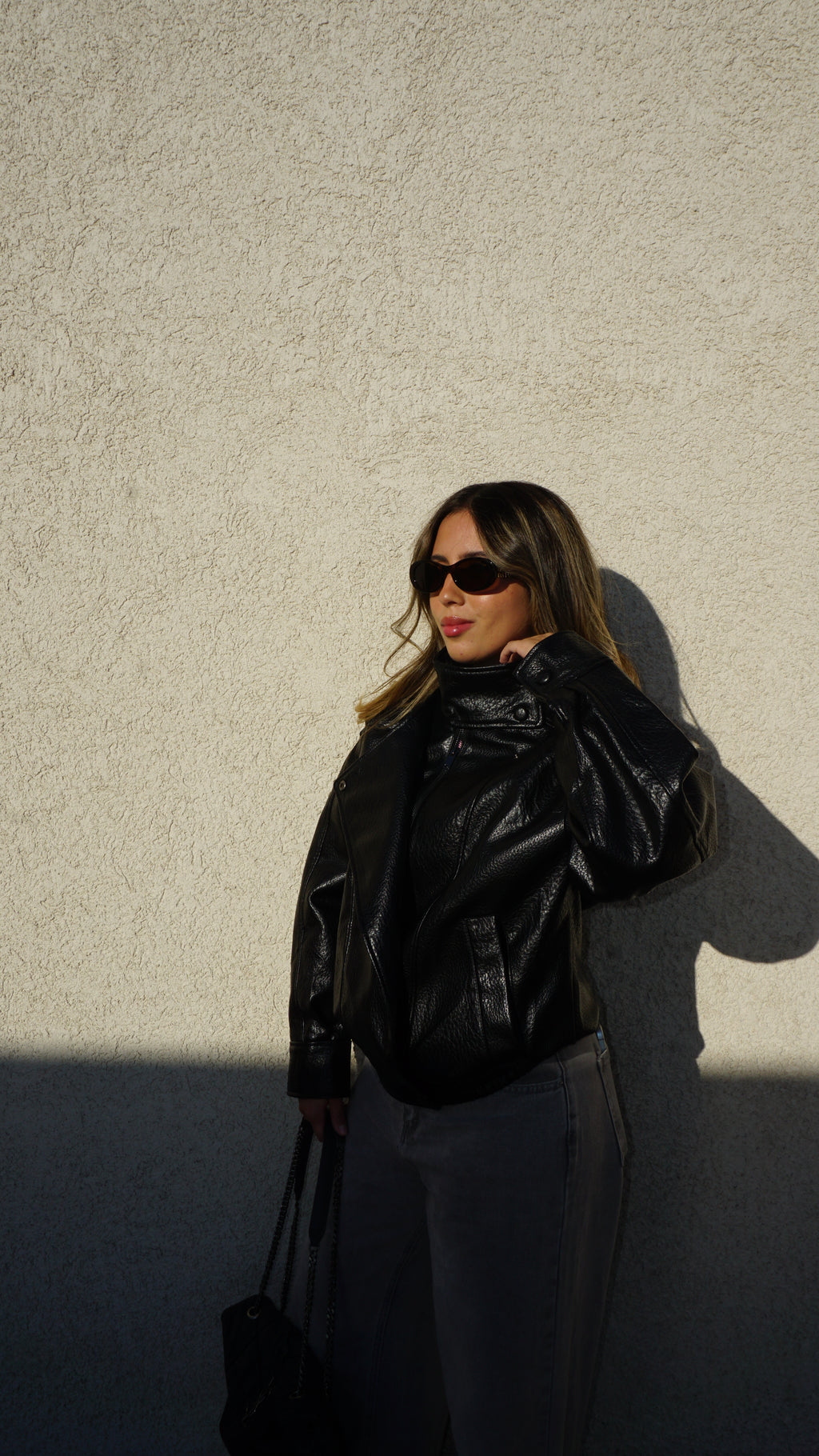 Cazadora viral zara negra