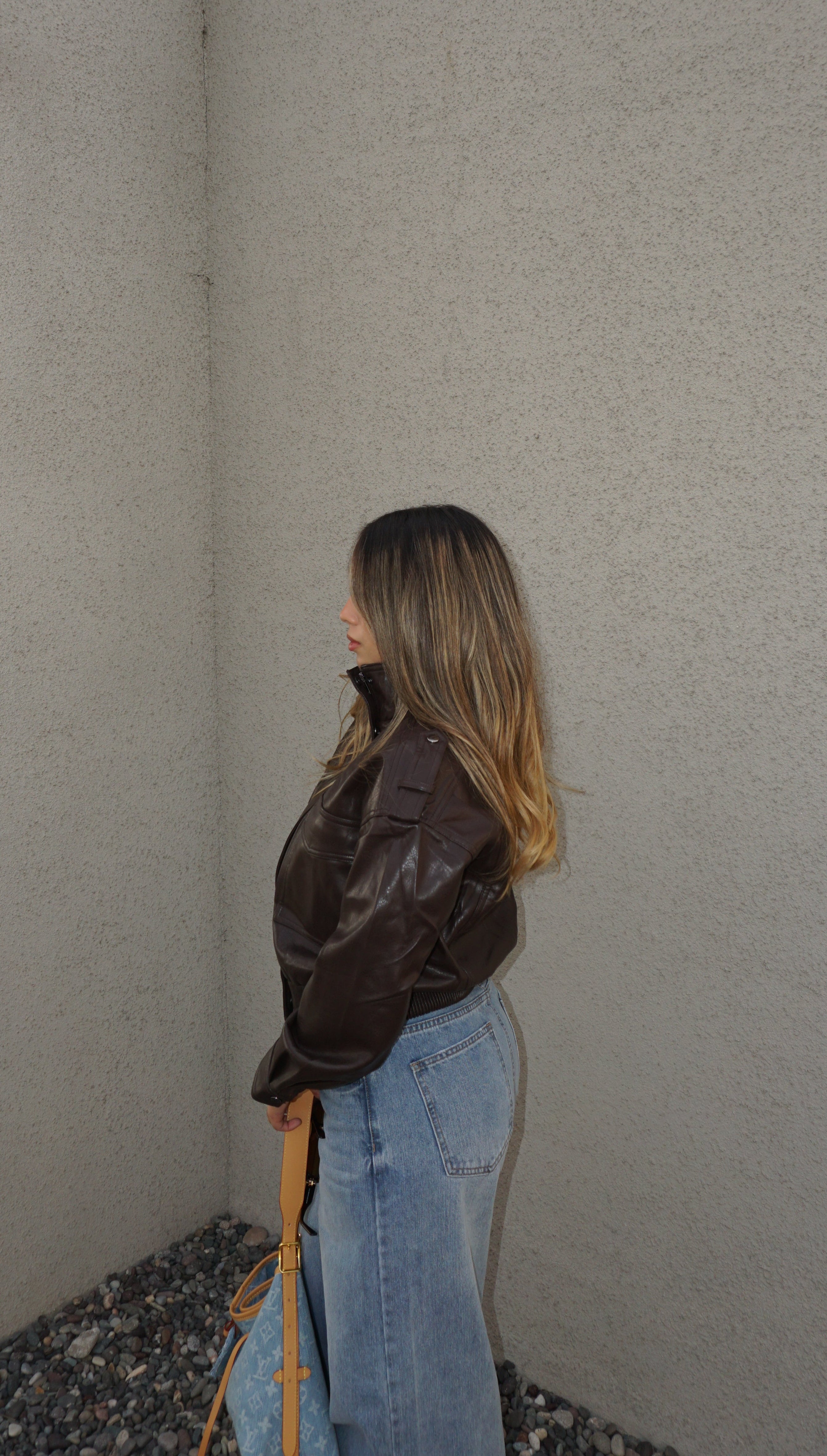 Bomber cuello alto café