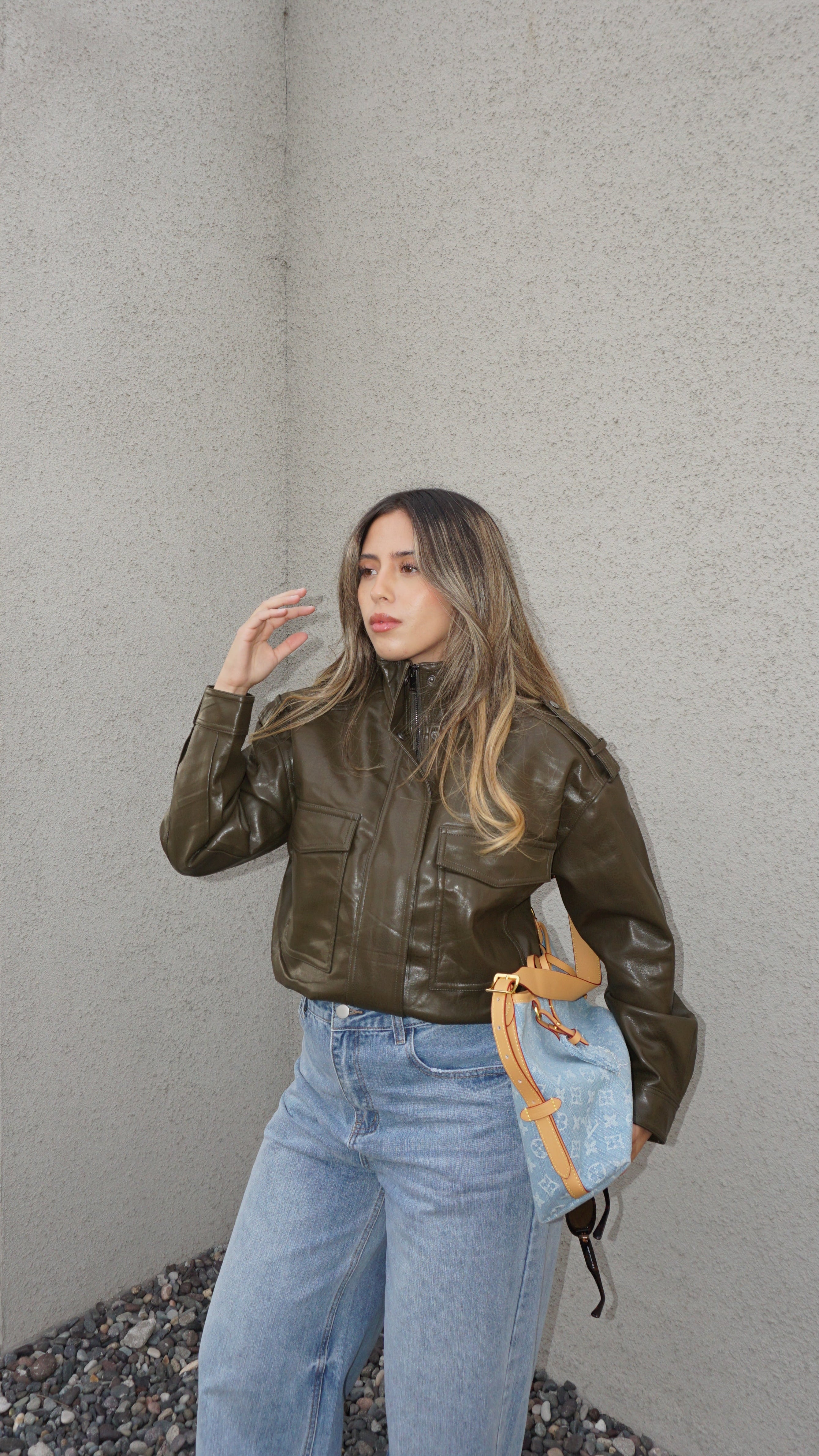 Bomber cuello alto olivo 🫒