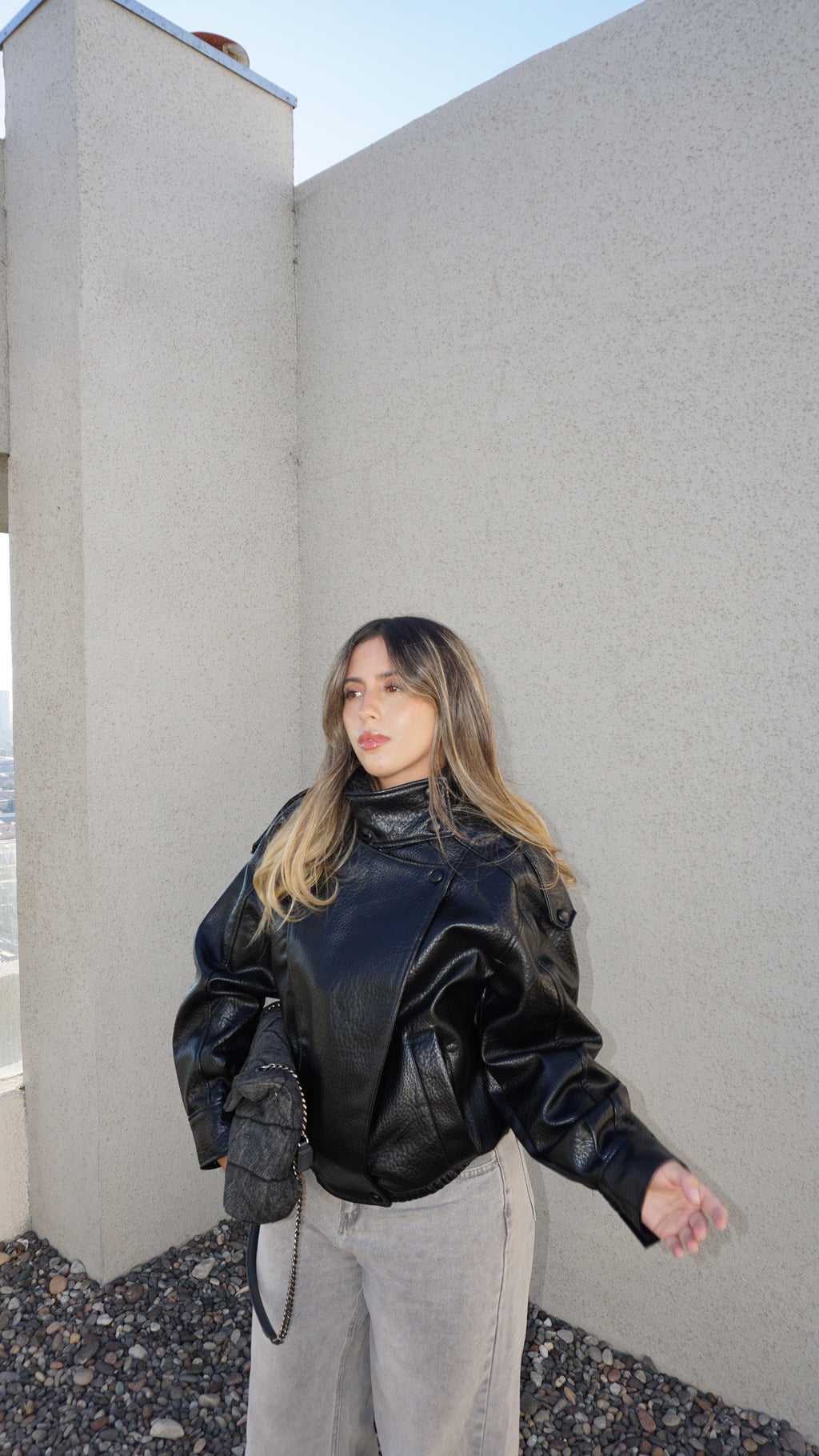 Cazadora viral zara negra